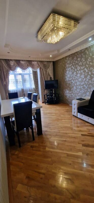 Uzunmüddətli kirayə mənzillər: Dərnəgül metrosuna yaxın,5 mərtəbənin,4-cü mərtəbəsində, 2 otaqlı ev — 12