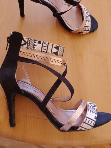 bcbg sandals: Sandale, 38