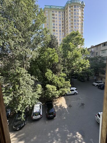 купить квартиру в баку ясамал: Баку, Поселок Ясамал, 3 комнаты, Вторичка, м. Эльмляр Академиясы, 60 м²