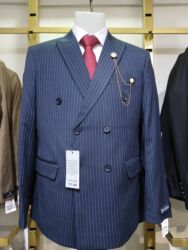 Kostyumlar: Tam dəst 3günlük icarəsi 30azn Üzərində verilir: *Kostyum dəsti — 8