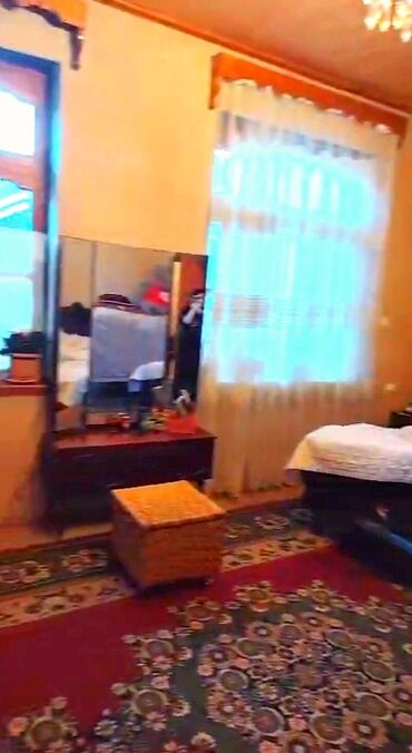 Həyət evləri və villaların satışı: 3 otaqlı, 670 kv. m, Kredit yoxdur, Orta təmir — 70