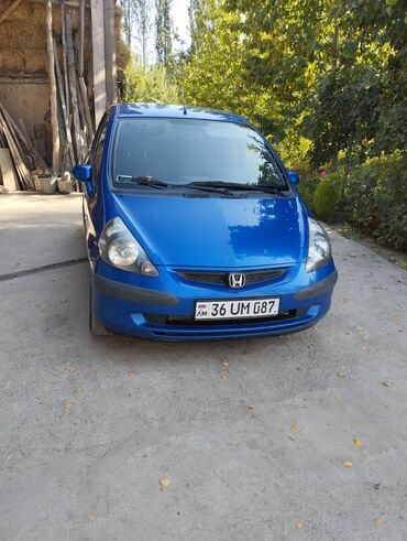 Honda: Honda Jazz: 2004 г., 1.4 л, Механика, Бензин, Хэтчбэк