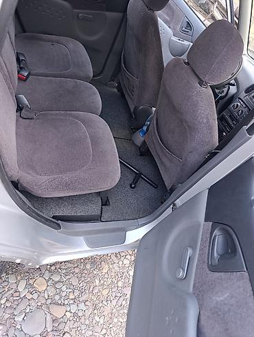 toyota bz5: Toyota Yaris Verso: 2000 г., 1.3 л, Механика, Бензин, Минивэн — 9