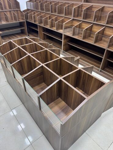 Digər mebel: Mağaza üçün mebel. Razılaşma var — 13