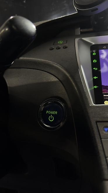 bwb e34: Toyota Prius: 2013 г., 1.8 л, Автомат, Гибрид, Хэтчбэк — 8
