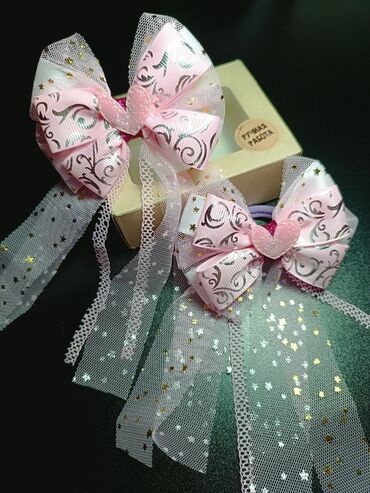 Аксессуары для волос: Бантики, заколки, галстуки броши ручной работы. в единственном — 31