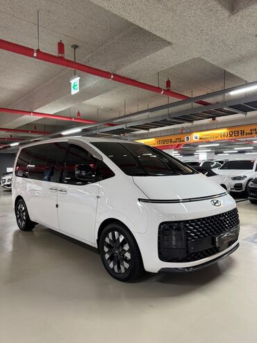 Hyundai: Hyundai Staria: 2023 г., 3.5 л, Автомат, Газ, Минивэн — 13