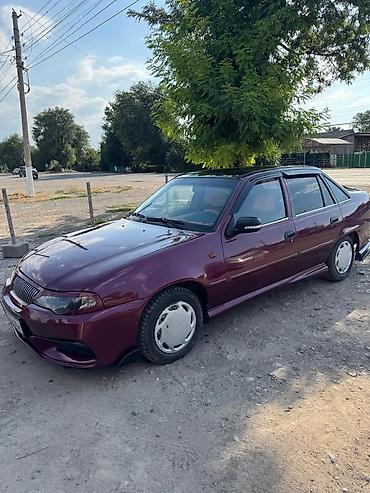 jetour dashing: Легковой автомобиль седан, 4 двери, бордовый металлик с черной крышей — 2