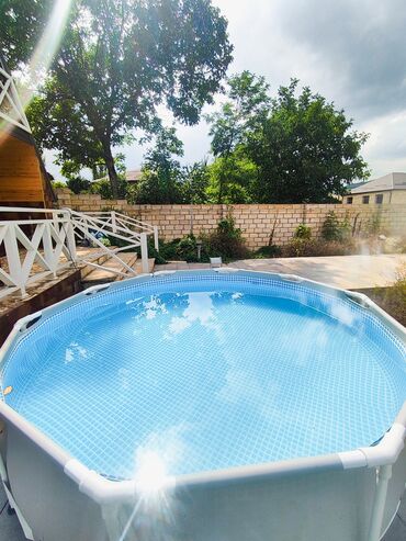 Bağ evlərinin kirayəsi: 100 kv. m, 3 otaqlı, Hovuzlu, İnternet, Qaz, İşıq — 10