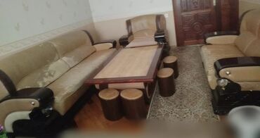 Qonaq otağı dəstləri: İşlənmiş, Divan, Kredit yoxdur — 4