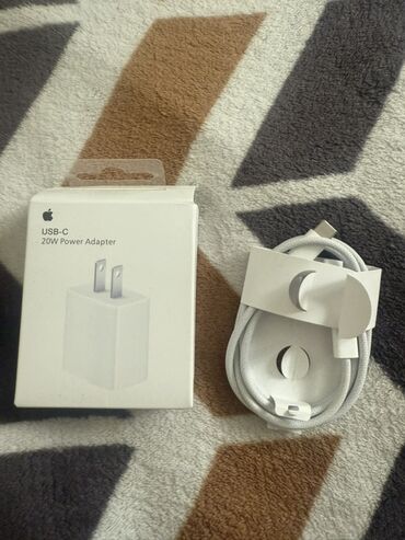 Adapterlər: Adapter Apple, 20 Vt, Yeni lalafo.az -da Adapterlər: Adapter Apple, 20 Vt, Yeni