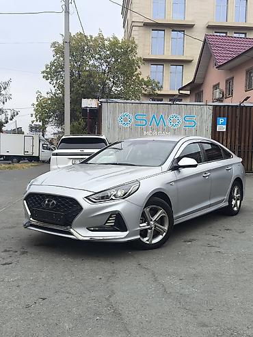 Hyundai Sonata: 2021 г., 2 л, Автомат, Газ, Седан