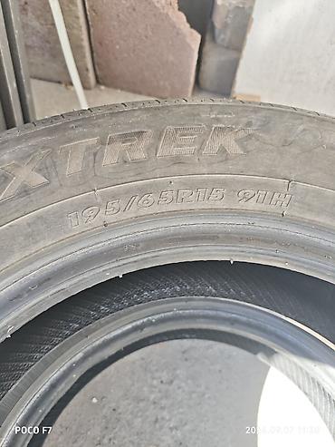 резина на квадрик: Комплект летних шин MaxTrek 195/65 R15 91H Остаток 90 процент. - — 2