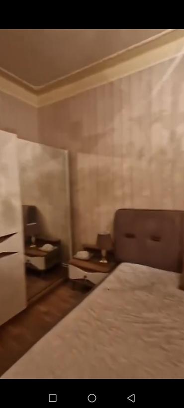 xirdalan kiraye: Genclik metrosun yaxınlıqı.Genclik Mollun yani.200 sayli orta — 2