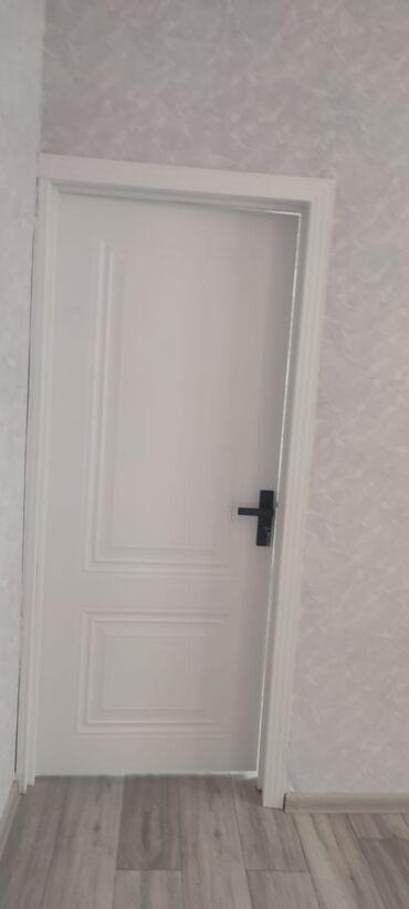 Otaq qapıları: Daxili qapılar – klassik dizayn, ağ rəngdə - Model: panel — 10