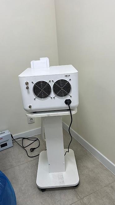 Другое оборудование для салонов красоты: Продается лазерный аппарат от innovation - 1pro Mini нового — 5