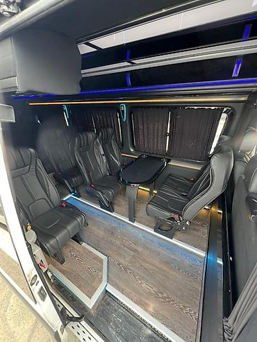 стол витрина: Пассажирский микроавтобус Mercedes-Benz (длинная база, высокий — 10