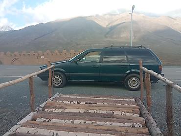авто европа: Volkswagen Passat Variant: 1990 г., Механика, Бензин, Универсал — 8