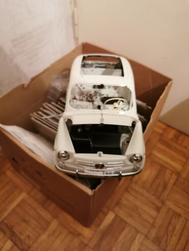 Figurice i makete: Maketa automobila Zastava 750 – veliki detaljni model - Velika maketa — 1