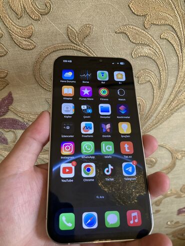 iphone 12 korpus: IPhone 12 Pro Max, 128 GB, Ağ, Zəmanət, Kredit, Qırıq