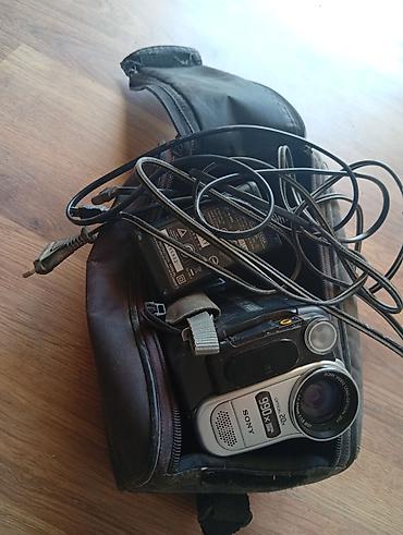 sony fx 30: Yaxşı vəziyyətdədir zoom aktivdir, çantası var, adapteri var, çəkiliş — 7