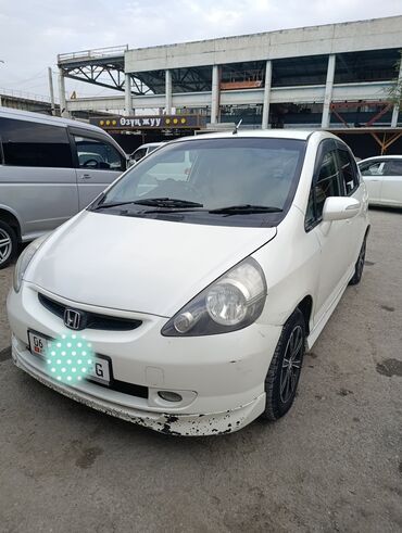 электро машины: Honda Fit: 2003 г., 1.5 л, Автомат, Бензин, Хетчбек