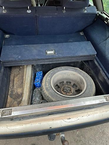 Audi: Audi 100: 1992 г., 2.3 л, Механика, Бензин, Универсал at lalafo.kg — 9 Audi: Audi 100: 1992 г., 2.3 л, Механика, Бензин, Универсал — 9