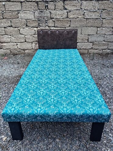 Bağ və bostan üçün digər məhsullar: Təzə çarpayılar. 1 nəfərlik çarpayılar 60manat 2 nəfərlik taxt — 11