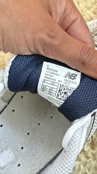 new balance: New Balance 530 qaçış ayaqqabıları - Ölçü: US 6 / UK 5.5 / EU 38.5 / — 4