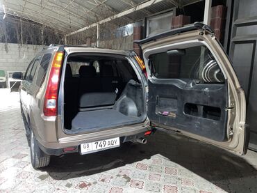 Honda: Honda CR-V: 2003 г., 2 л, Автомат, Газ, Универсал — 8