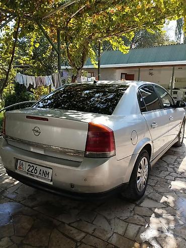 Opel: Opel Vectra: 2002 г., Седан — 21