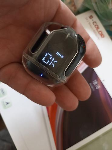 Qulaqcıqlar: Bluetooth TWS qulaqlıq işlənmiş - Şaffaf qapaqlı kompakt şarj qutusu — 1