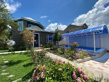 аренда квартир: 220 м², 5 комнат, С бассейном, Комби — 1