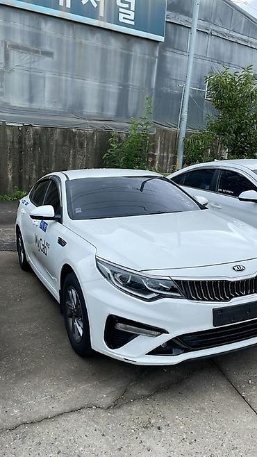 kaiyi e5: Kia K5: 2018 г., Автомат, Седан — 2