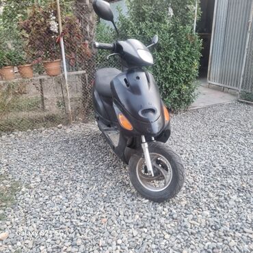 3 tekerlekli moped: Moon - SKUTER, 80 см3, 2022 год, 123456 км