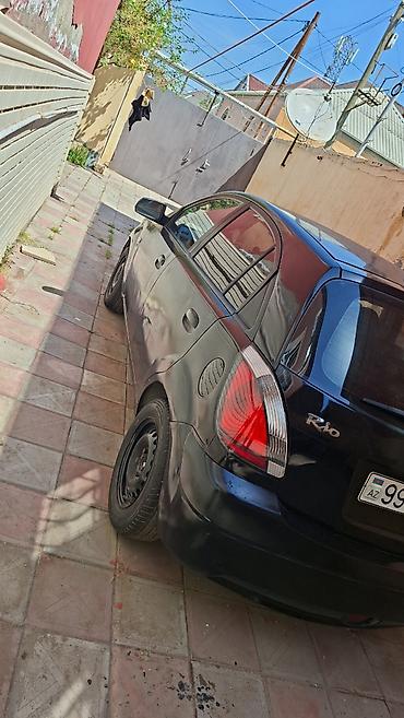 bmw m3 e92: Kia Rio: 1.5 l | 2005 il Hetçbek — 6