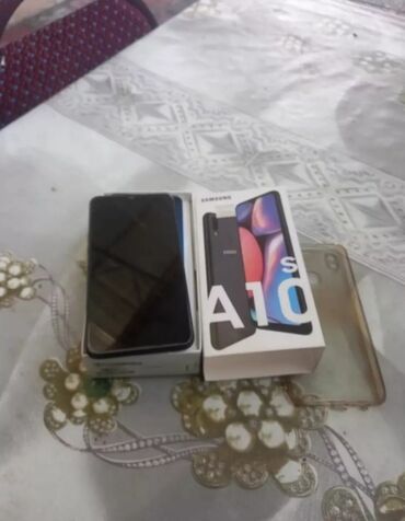 gencede telefon satisi: Samsung A10s, 32 ГБ, цвет - Черный, Сенсорный, Отпечаток пальца, Две SIM карты