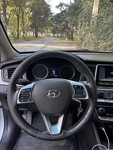 Продажа авто: Hyundai Sonata: 2018 г., Автомат, Бензин, Седан — 6