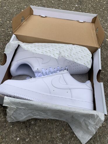 puma patike bele: Trainers, Nike, size - 43 at lalafo.rs puma patike bele: Trainers, Nike, size - 43