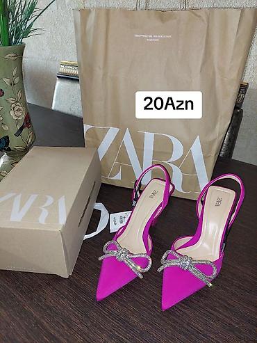 Qadın ayaqqabıları: Zara alınıb 150 Azn,satılır 20Azn.Bir dəfə geyinilib.37 ölçüdür — 1
