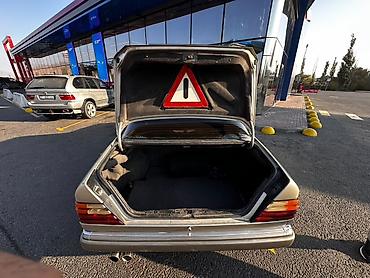 панель ауди а4: Mercedes-Benz W124: 1994 г., 2.2 л, Автомат, Седан — 9
