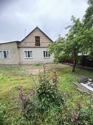 Продажа коттеджей и домов: Продается дом с участком Комнат: 5 Площадь: 103 кв.м Участок: 4 сот — 5