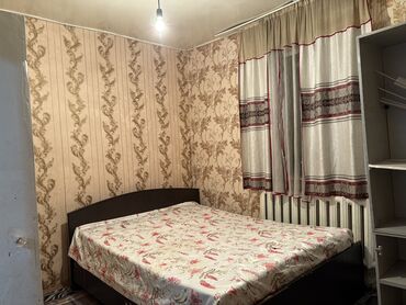 сдаю 2 комнатную квартиру на долгий срок: Сдаются 2 комнаты с общей кухней и ваннойдом находится в одном дворе