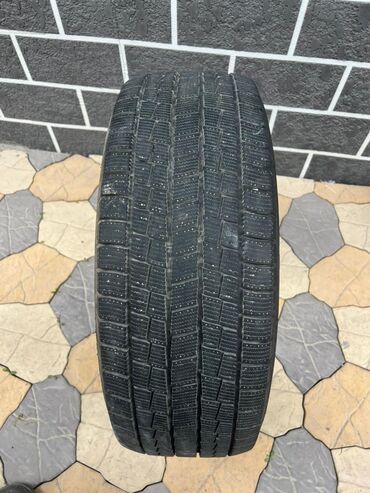 новые шыны: Шины 265 / 65 / R 17, Зима, Б/у, Легковые, Nexen
