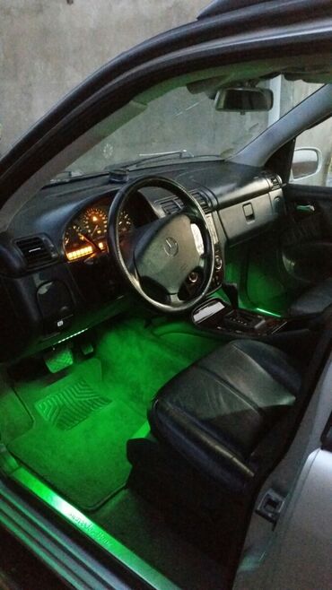 Mercedes-Benz: Mercedes-Benz ML 270: 2.7 l | 2003 il Universal — 22