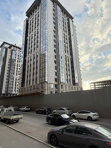жк republic: 3 комнаты, 130 м², Асанбай мкр Элитка, 2 этаж, ПСО (под самоотделку) — 3