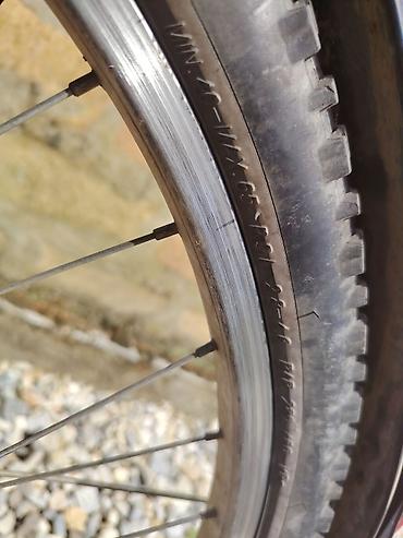 bicikli 20: Gradski/treking bicikl sa točkom 26", čelični ram klasične geometrije — 6