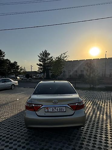 outback xt: Toyota Camry: 2016 г., 2.5 л, Гибрид, Седан — 6