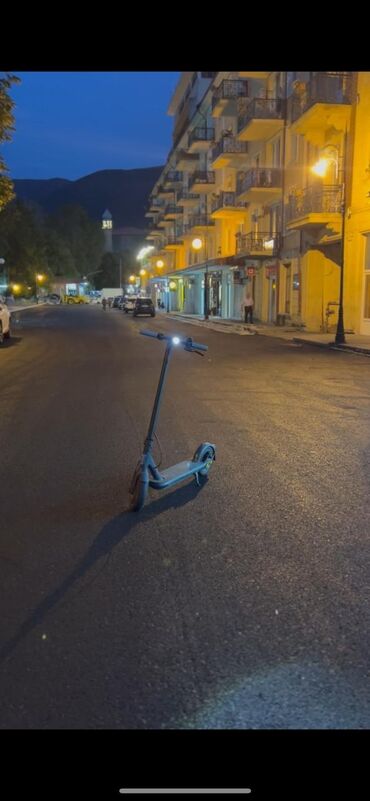 Elektrikli samokatlar: İşlənmiş Elektrik samokat 6", 501 - 750 Vt, 16 - 25 km/s, Pulsuz çatdırılma