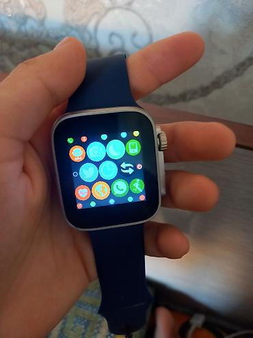 smart watch u80: Смарт‑часы с комплектом сменных ремешков и зарядкой. Особенности: - — 3